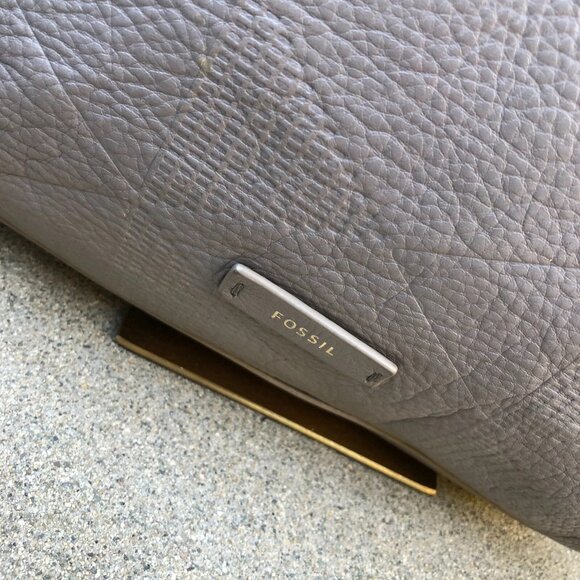 FOSSIL Crossbody Shoulder Hand Bag Purse Grey Leather Satchel Zipper - Picture 6 of 11